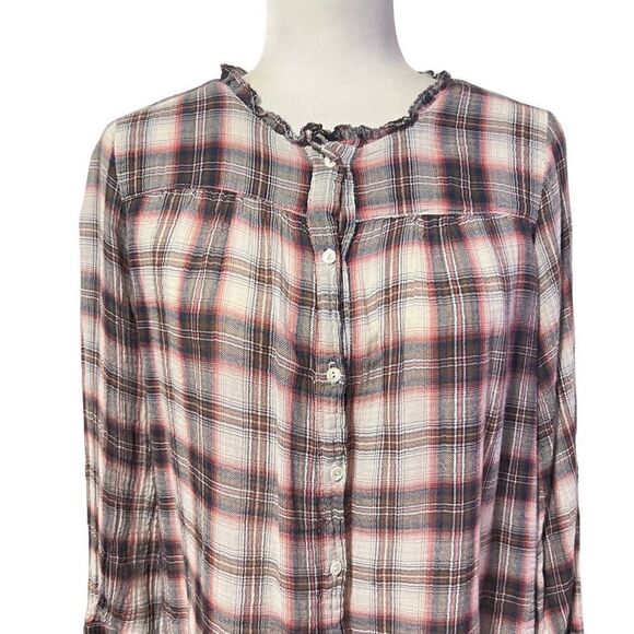 Velvet by Graham & Spencer Women's Red & Black Plaid Button-Down Blouse Size S - Picture 3 of 14